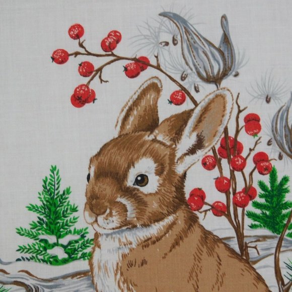 Embroidery Hoop Art Wall Hanging Rabbit Winter Berries Snow Red Circle Flowers - Picture 4 of 6